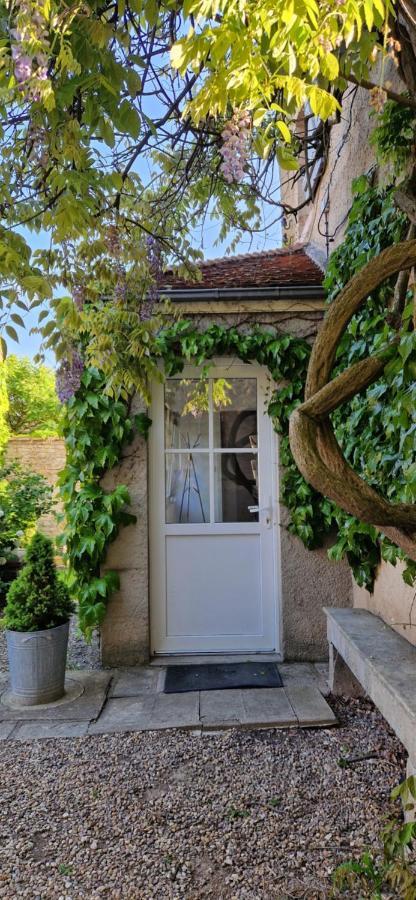 La Tour Du 12 Villa Chamboeuf Kültér fotó